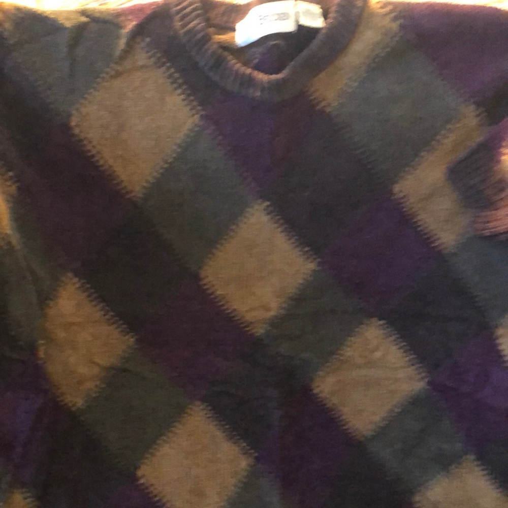 Barry Bricken sweater